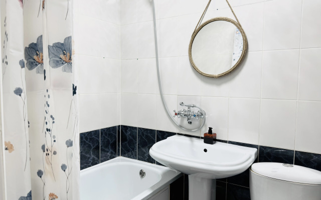 2-Komn Comfort Na Kozlova Flat