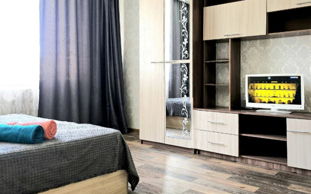 Na Svyazistov 1 Apartments