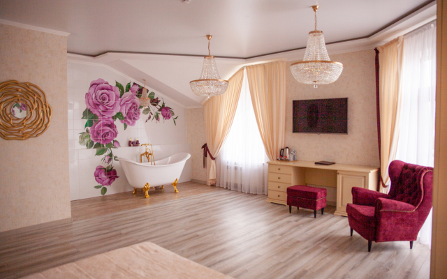 Dinastiya Mini Hotel
