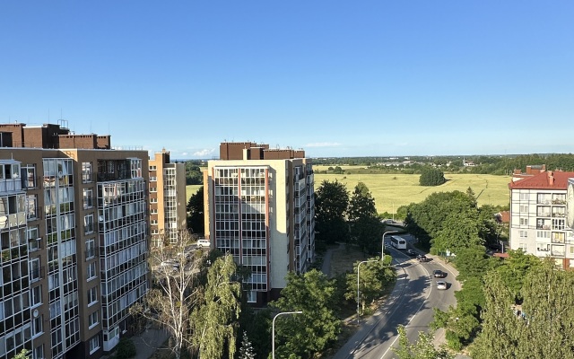 Квартира Двухкомнатная квартира в зеленом районе