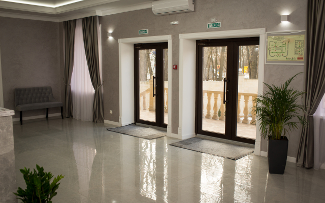 NUR Hotel