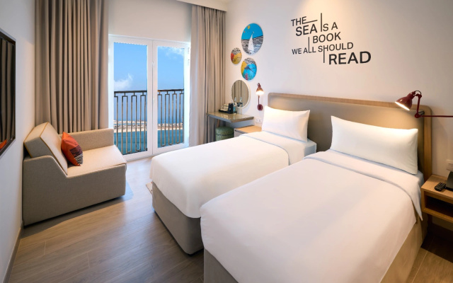 Rover Room Sea View With Sofa Bed — фото 2
