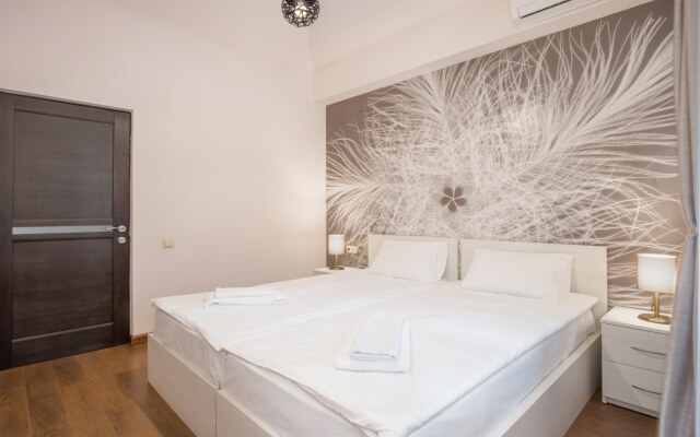 Апартаменты Stay Inn on Buzand Str. 17-36