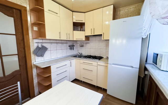 Квартира 2-комнатная на Карла Маркса 9