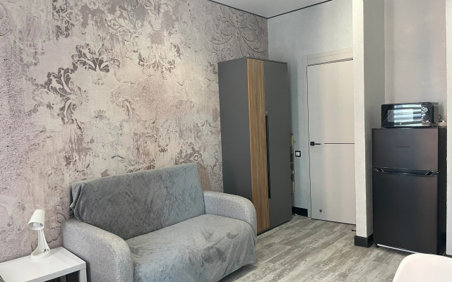 Royal Energy Flat