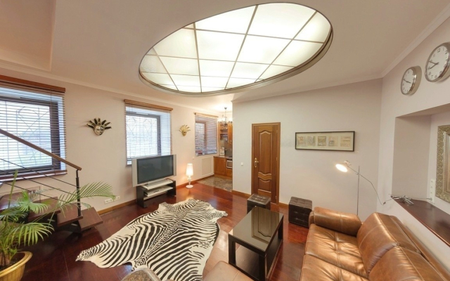 Апартаменты hth24 на Итальянской 29