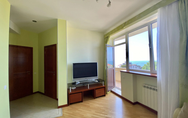 S Balkonom I Vidom Na More Apartments