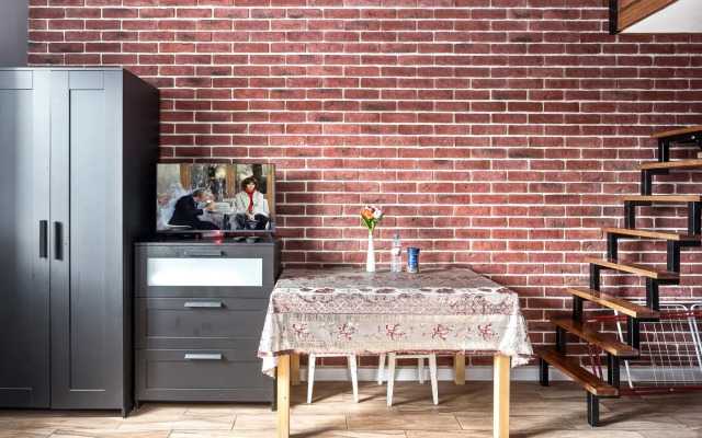 Dvukhurovnevy Lyuks S Krasivym Vidom Na Vladykino Apartments