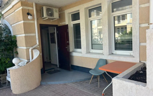 Moynaki Apartments