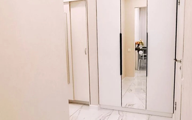 Shikarnaya Tatyyanin Dom Na Sysoyeva 9 Flat
