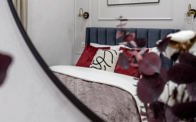 Апартаменты Четырёхместная Студия Новая Стильная на Жуковского 7