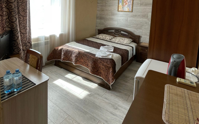 Отель Радуга