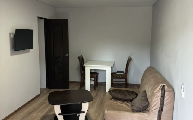 Lakoba 16 Guest House
