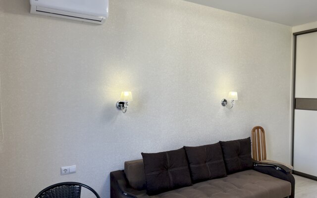 270 Suvorova 27k1 Apartments