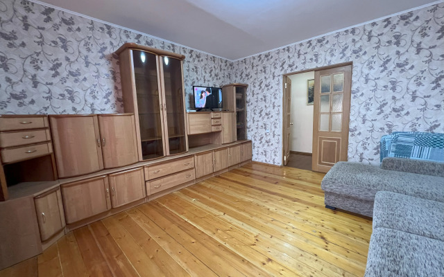 Na Ulitse Sovetskaya 17 V Elitnom Dome Flat