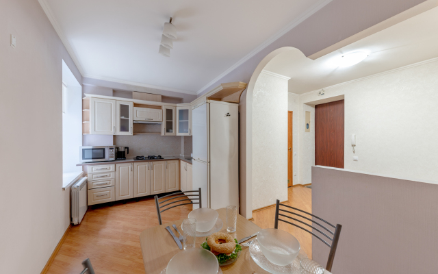 Na Nevskom prospekte Flat