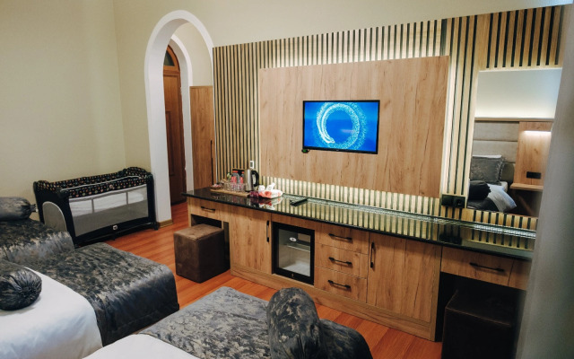 Old City Ganja Hotel
