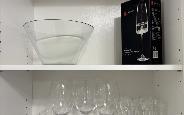 Uyutnaya S Novoy Mebelyyu I Tekhnikoy Flat