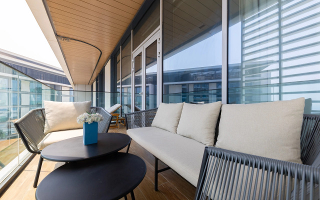 Апартаменты Welcome Home in Bluewaters Residences