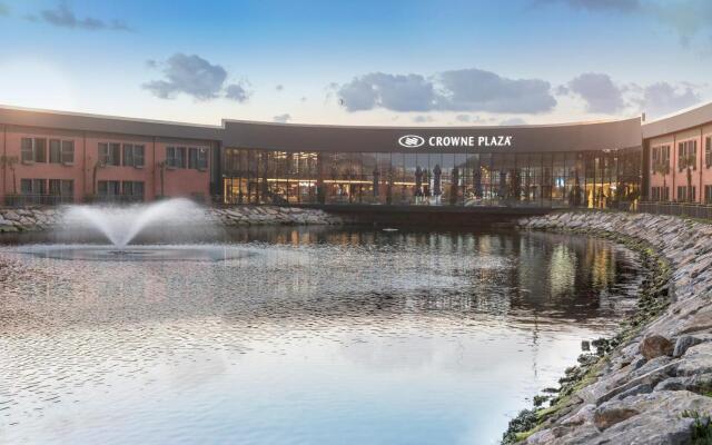 Crowne Plaza Istanbul Tuzla Viaport Marina, an IHG Hotel