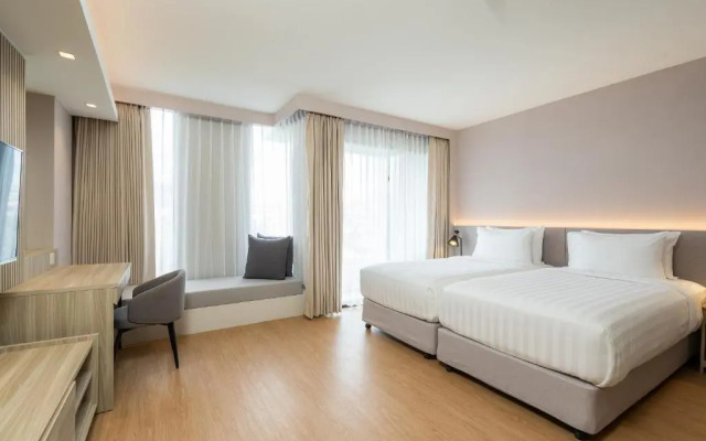 Отель Aster Hotel and Residence