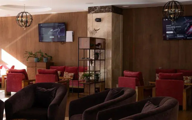 Отель Forrest Terrace