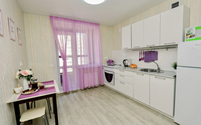 Semeynaya Flat