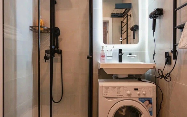 Na Leninskom Prospekte 158 Flat