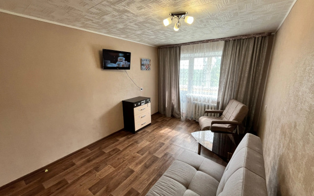 Ryadom s lyzhnoy bazoy metallurg Apartments