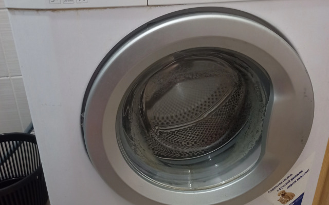 Uyutnaya studiya v tsentre Zakamska Flat