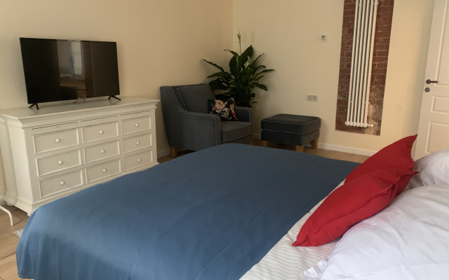 Апартаменты Loft Apartment в центре города