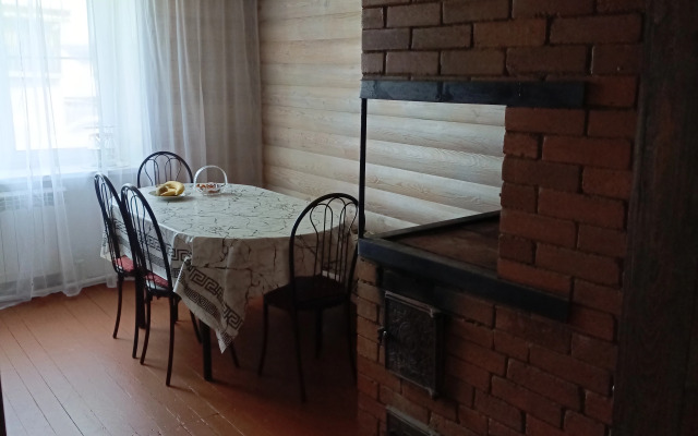 V Derevne Guest house