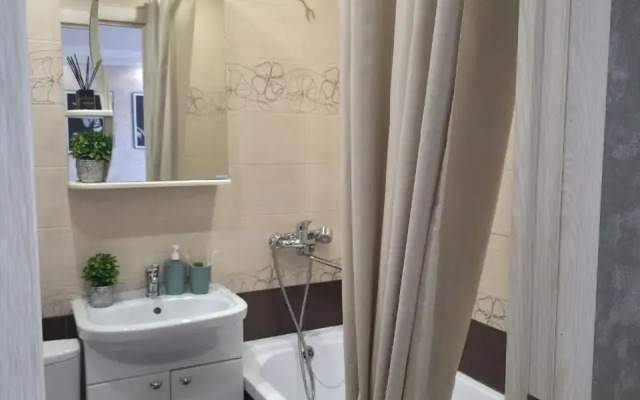 Квартира Победы 84