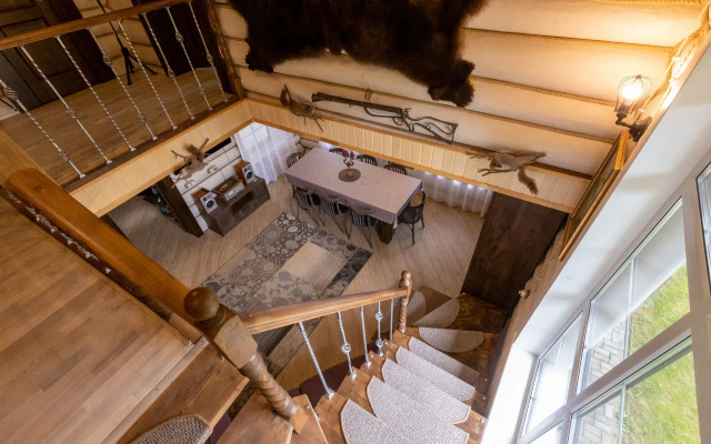 Частный дом с баней