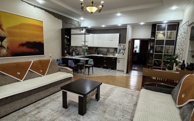 Частный дом Уютный в центре Байкальска