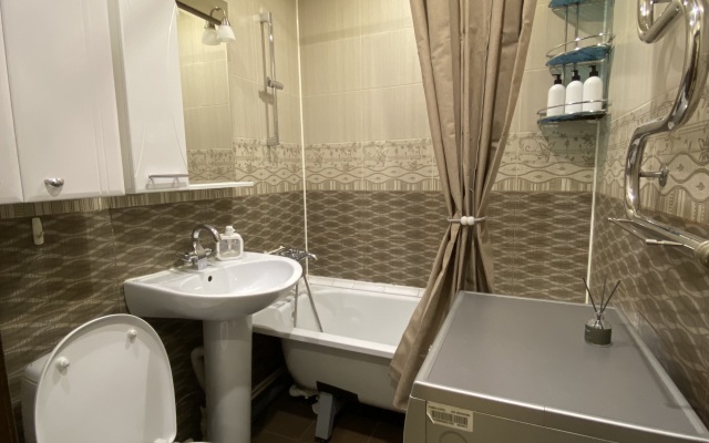 Квартира 2-х комнатная на Краснооктябрьской