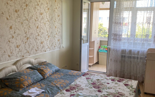 Квартира на Батумская 36