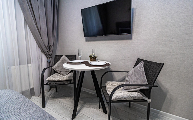 Квартира 2 Ночи на Улице им 40летия Победы 178к1