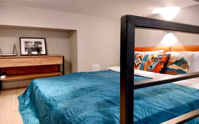 Апартаменты Holmy Roshinskaya Apart на Тульской