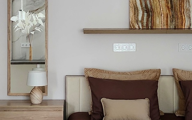 Tolstoy Donskaya Flat
