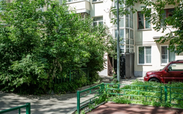 ElenaSweetHome Retro Apartment on Chistye Prudy