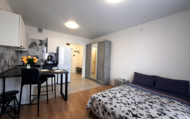 U Metro V Zhk Oranzh Park Apartments
