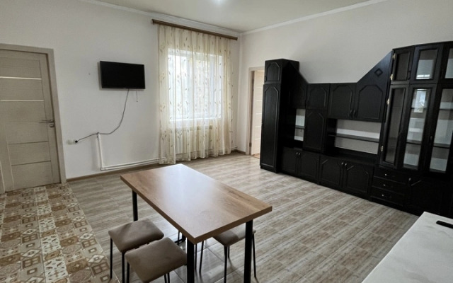 Na Vokzalnoy 2 Private house