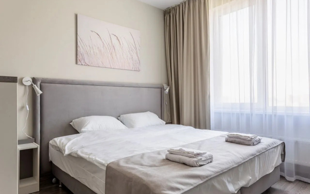 S Otlichnym Vidom Na Gorod Pryamo U Metro Apartments