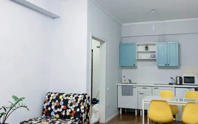ZHivite v centre Evrodvushka do 5 chelovek v shage ot zhd vokzala i ploshchadi Flat