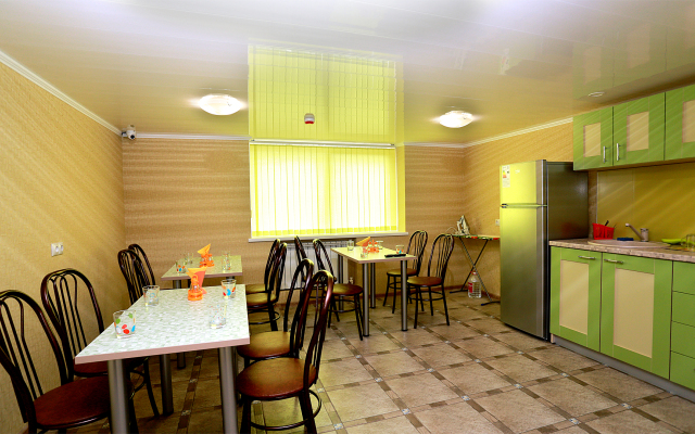 Yuzhnyij Hostel