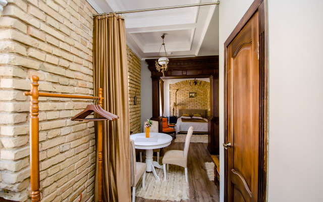 Vintage Studiya Apartments