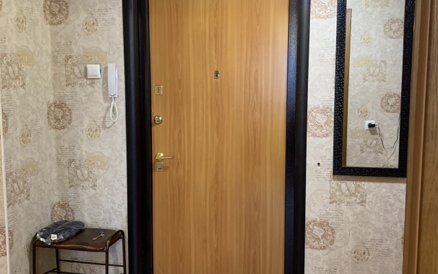 Квартира с Балконом на Строителей 28