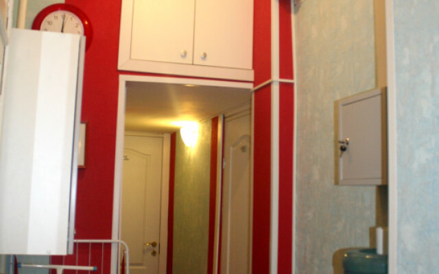 Old Flat Gostevoy Dom Na Vosstaniya
