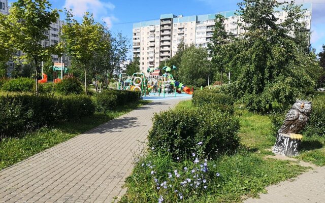 Svetlaya Ryadom s Metro Flat